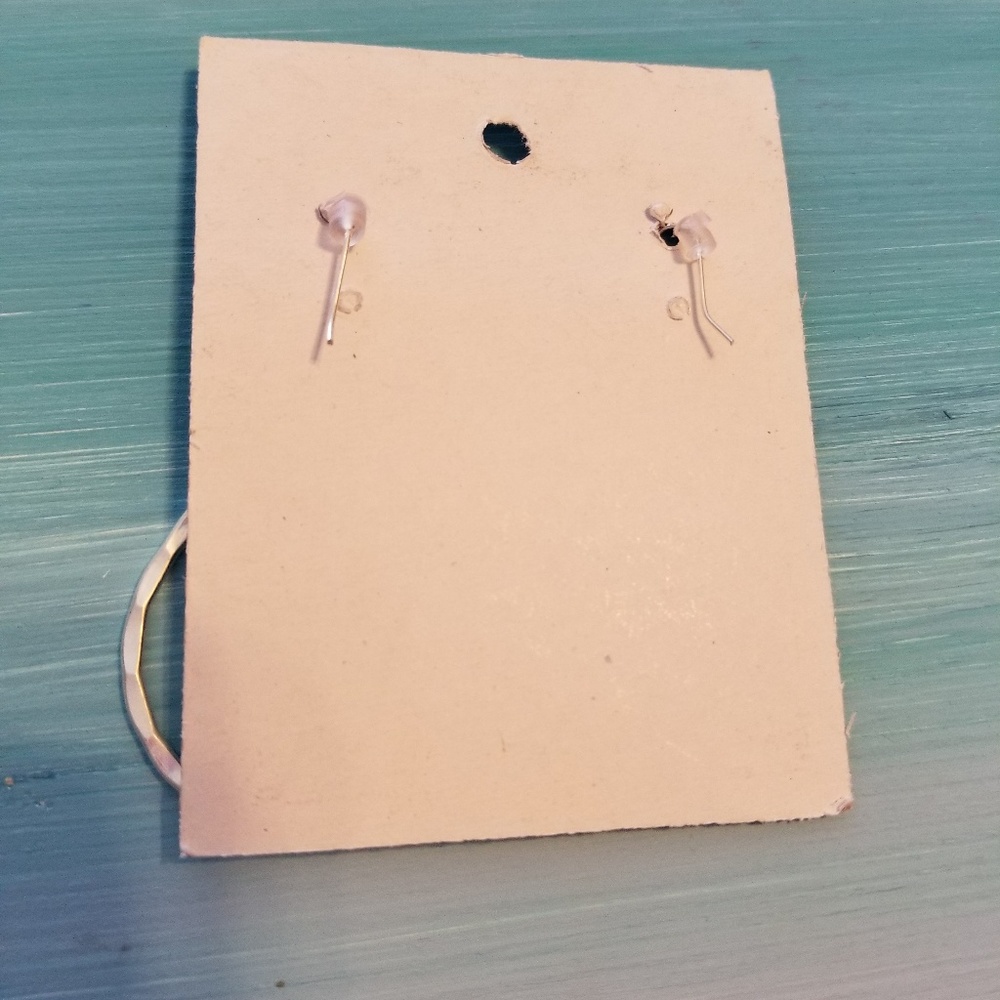 💛 NWT Classic Teardrop Elisa earrings - Picture 4 of 4